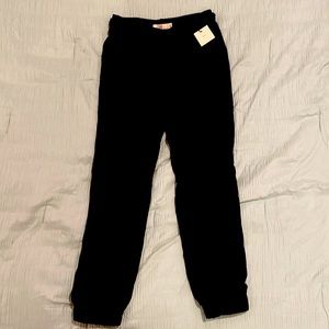 Francesca’s NEW black girls pants size 12